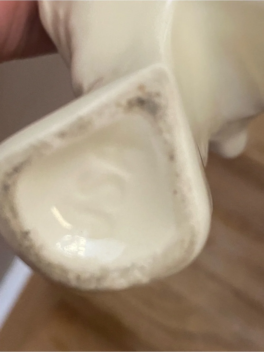 Hull Vintage 1966 White Lamb Ceramic Planter Cute Vase Easter Spring Nursery